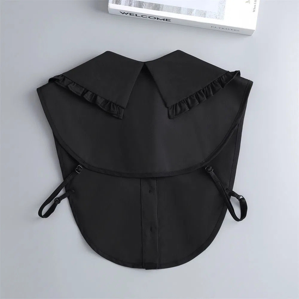 Multifunctional false collar with white tip 57 02